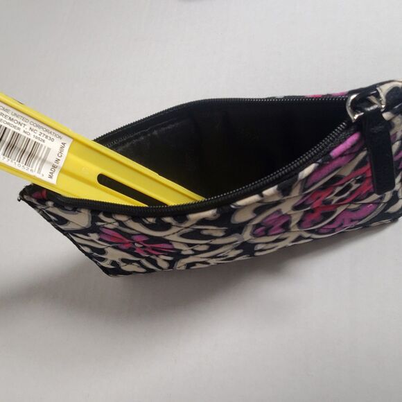 Vera Bradley ID Wallet Wristlet Card Holder Black‎ Pink Floral Quilted - Picture 9 of 12